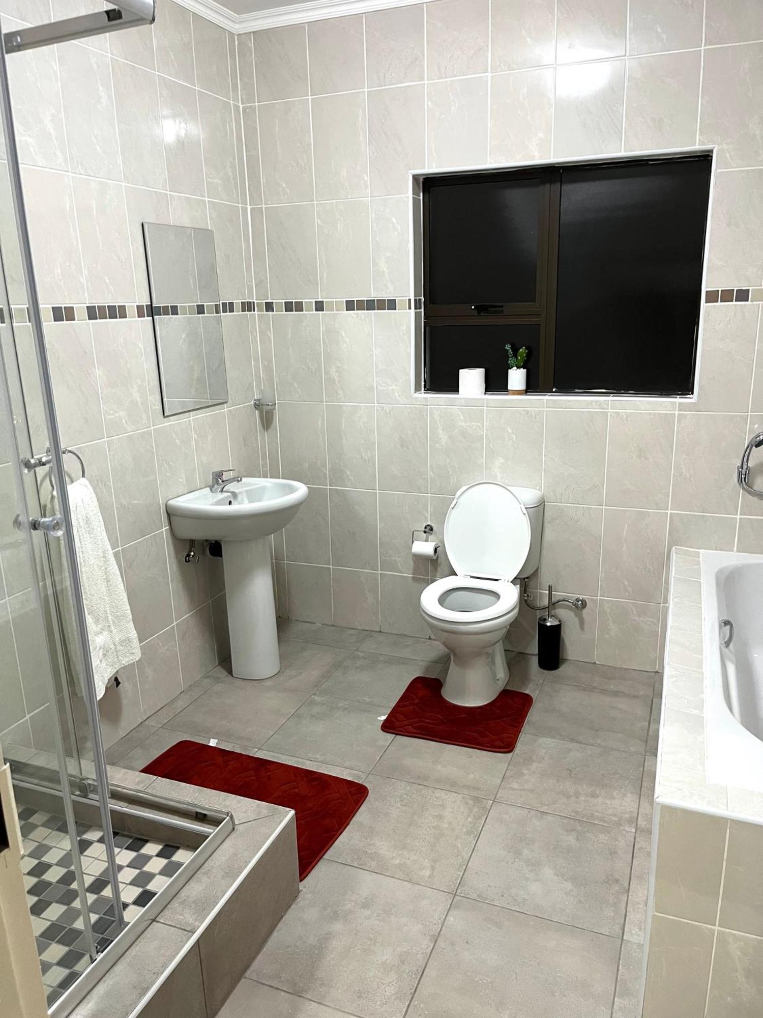Rehoboth Ezulwini Suites Lobamba Bagian luar foto
